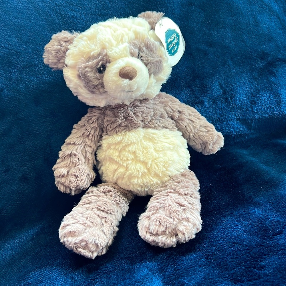 Panda plushie
